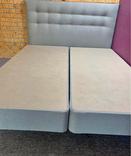 Load image into Gallery viewer, King Size Bed