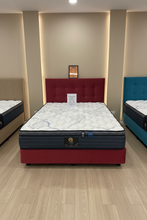 Load image into Gallery viewer, Premium Zoned Pocket Spring Foam Box Medium Mattress